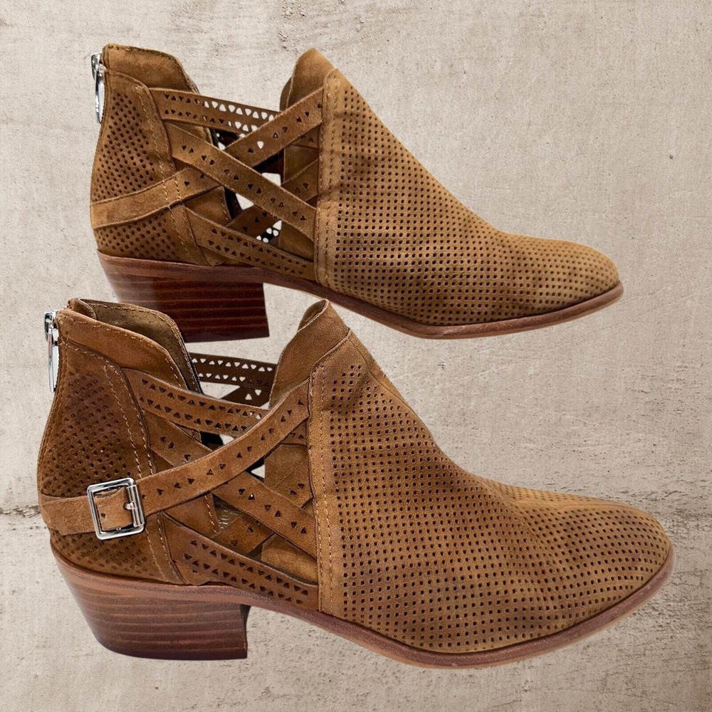 Vince Camuto Women Pranika Seed Brown True Suede Perforated Bootie Boot 9.5 EU41 - Picture 9 of 14